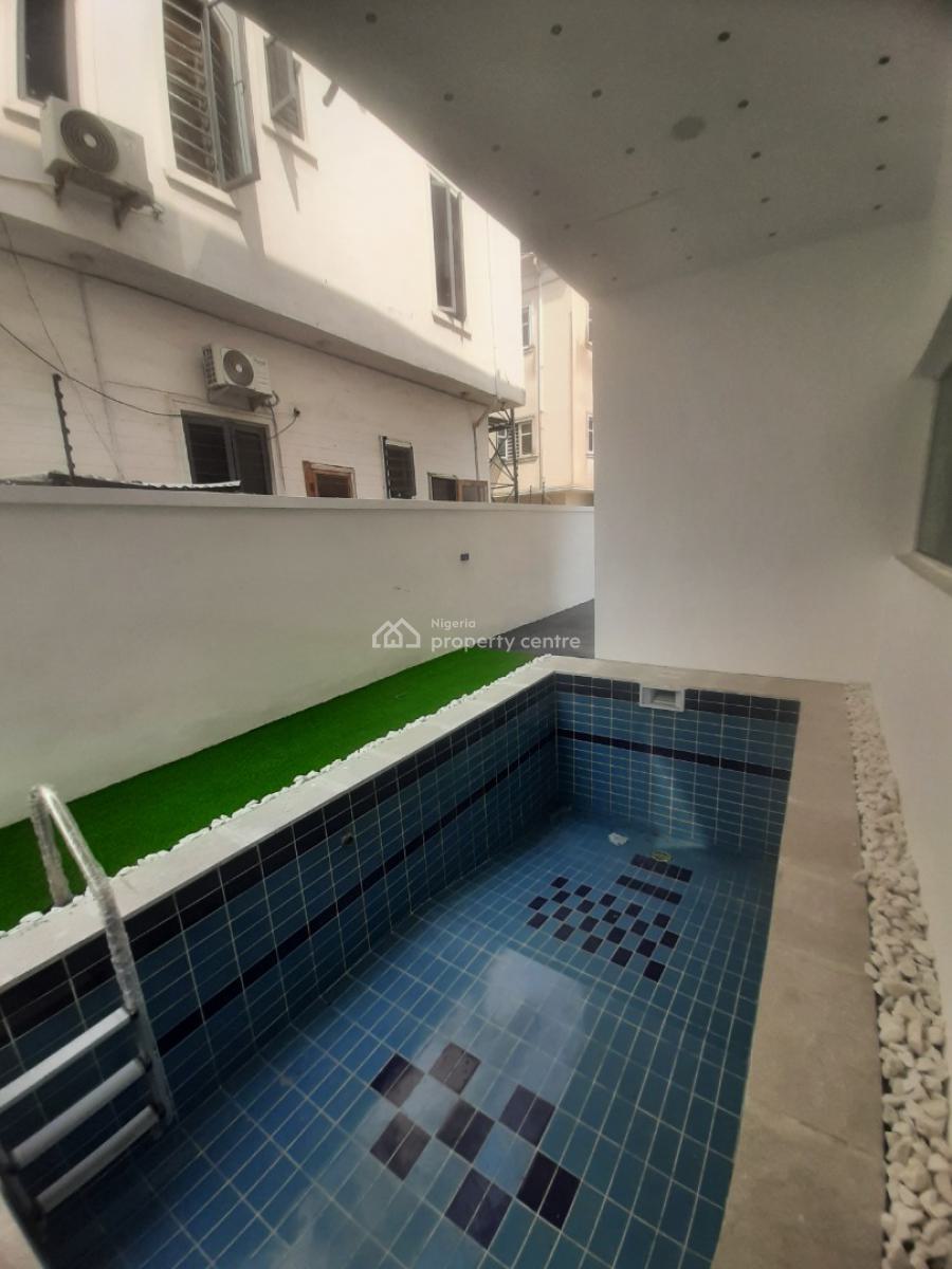 5, Before Chevron Drive 2nd Toll Gate Axis, Ologolo, Lekki, Lagos, House for Sale