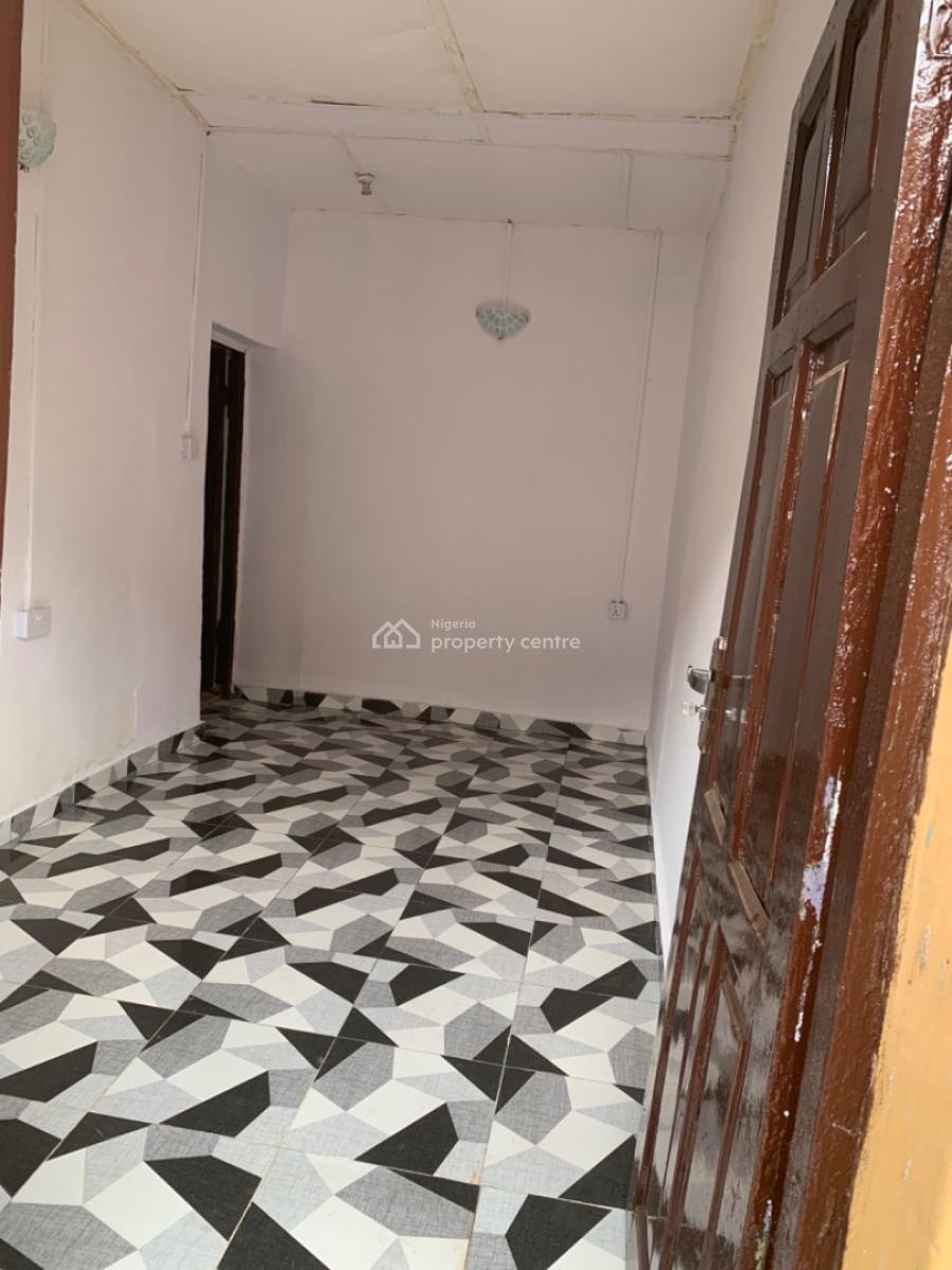 a Newly Renovated Self Con, Gra Phase 1, Magodo, Lagos, Self Contain (single Rooms) for Rent