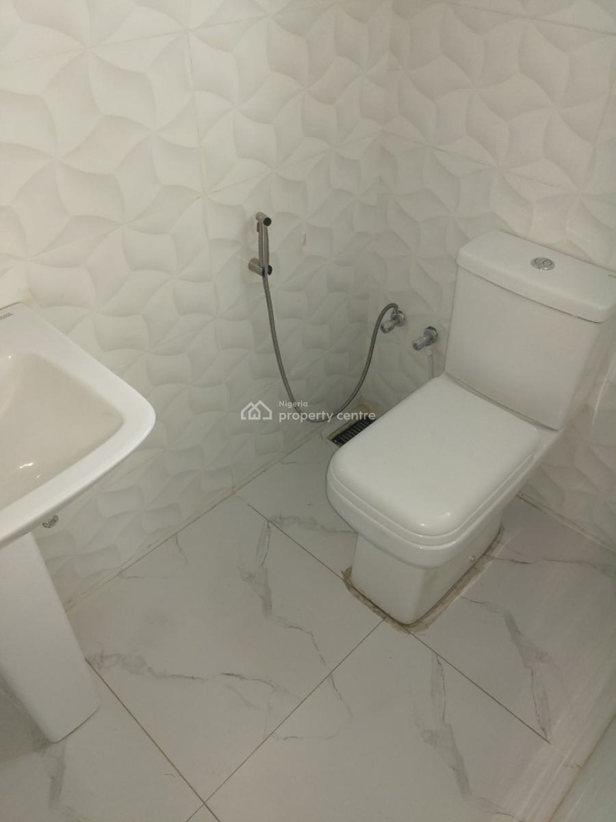 4 Bedroom, Omole Phase 2, Ikeja, Lagos, Semi-detached Duplex for Rent