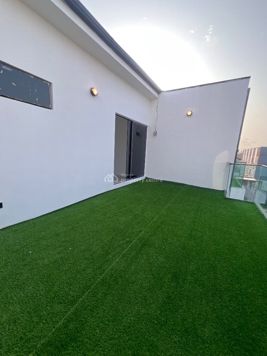 Luxury Exquisitely Built 4bedroom with Roof Terrace , Pool and Bq, Osapa, Lekki, Lagos, Terraced Duplex for Sale