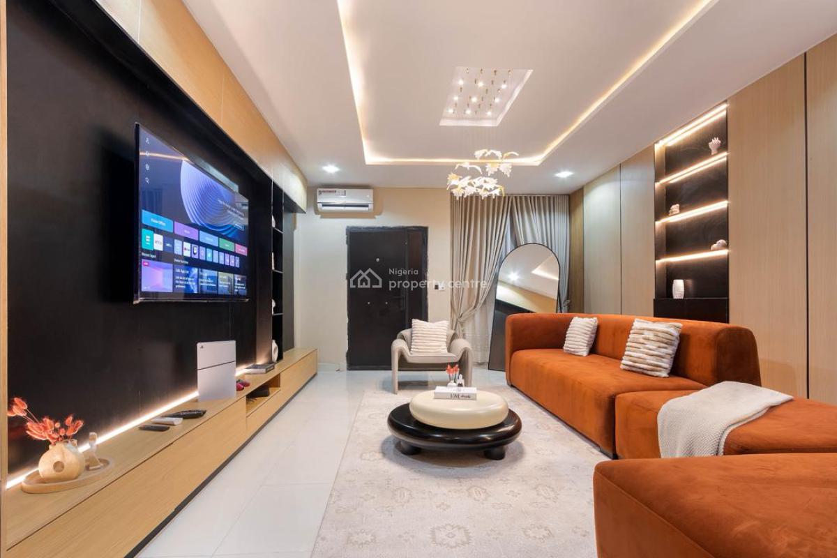 Beautiful and Luxury 2 Bedroom Maisonette with Ps5, Balcony, Lekki Phase 1, Lekki, Lagos, Flat / Apartment Short Let