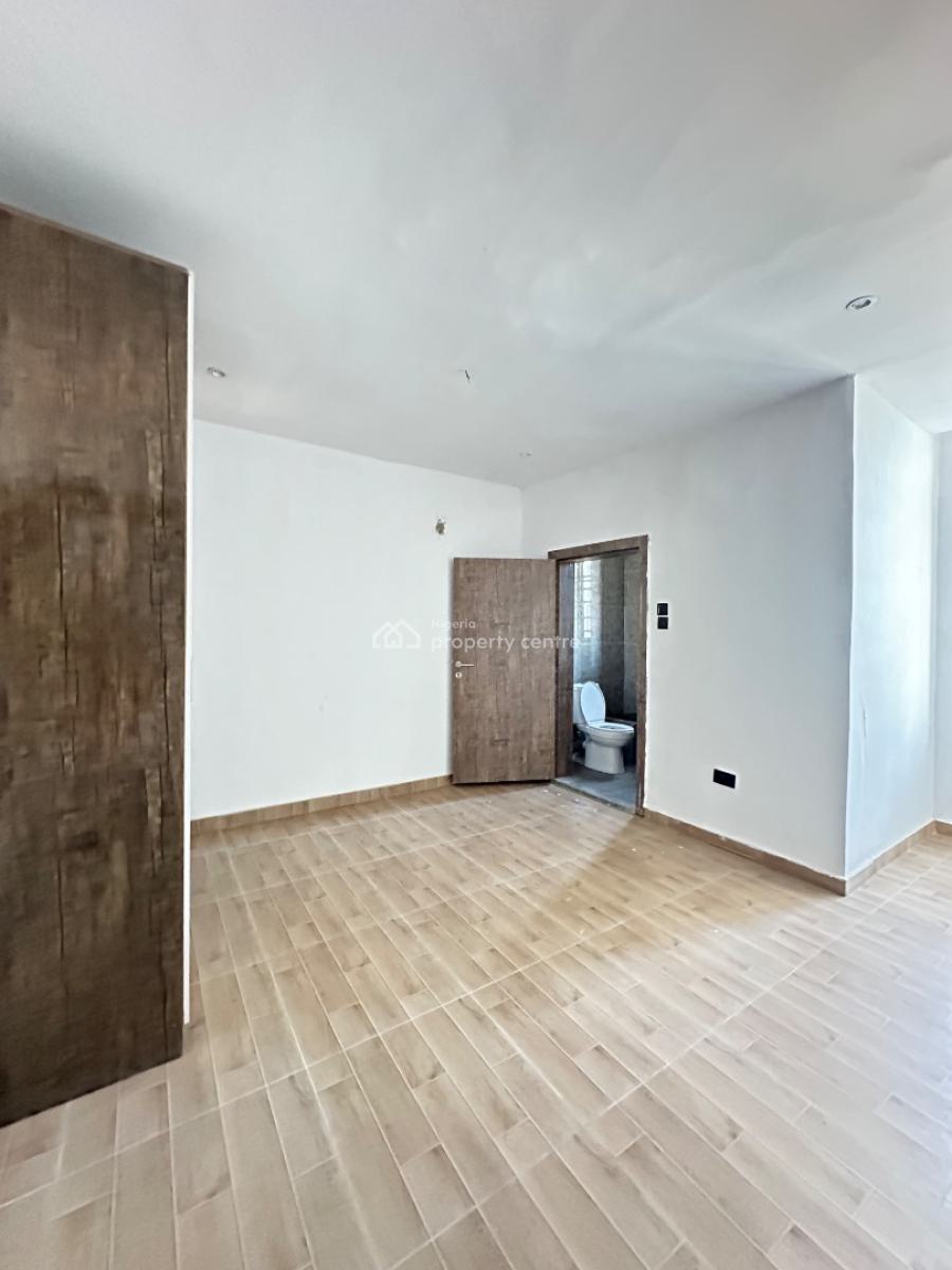 Gorgeous 2 Bedroom Flat, Agungi, Lekki, Lagos, Flat / Apartment for Sale