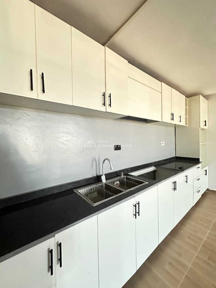 Gorgeous 2 Bedroom Flat, Agungi, Lekki, Lagos, Flat / Apartment for Sale