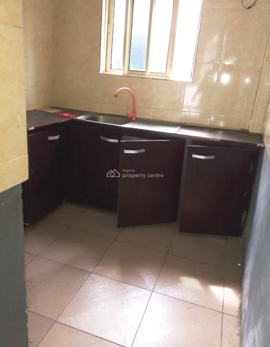 Nice and Standard Self Con with Kitchen, Serene and Secure Estate Agungi Lekki, Agungi, Lekki, Lagos, Self Contain (single Rooms) for Rent