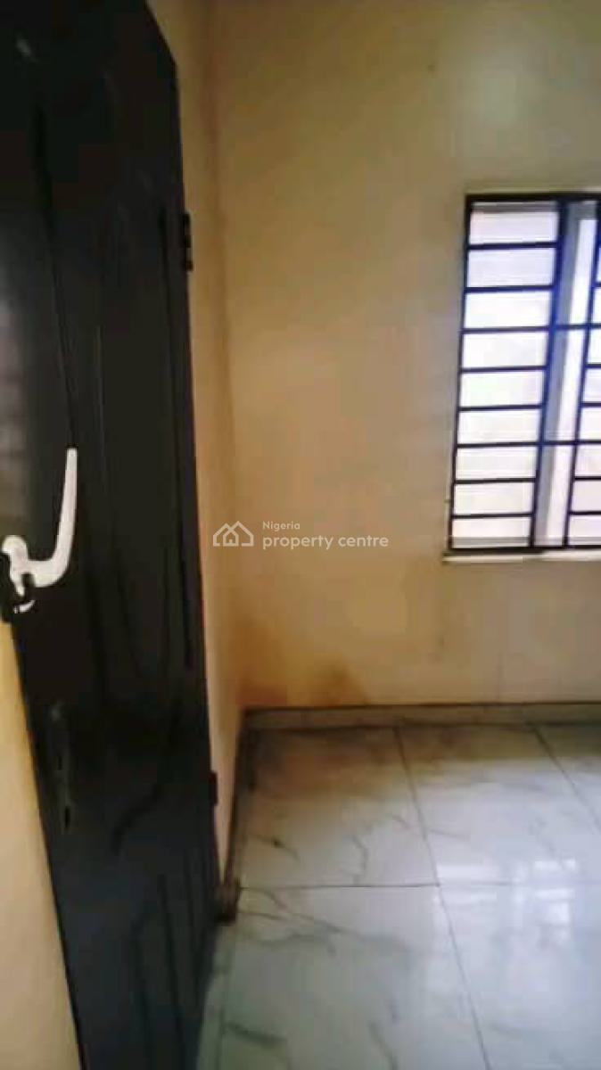 Mini Flat, Surulere, Lagos, Mini Flat (room and Parlour) for Rent