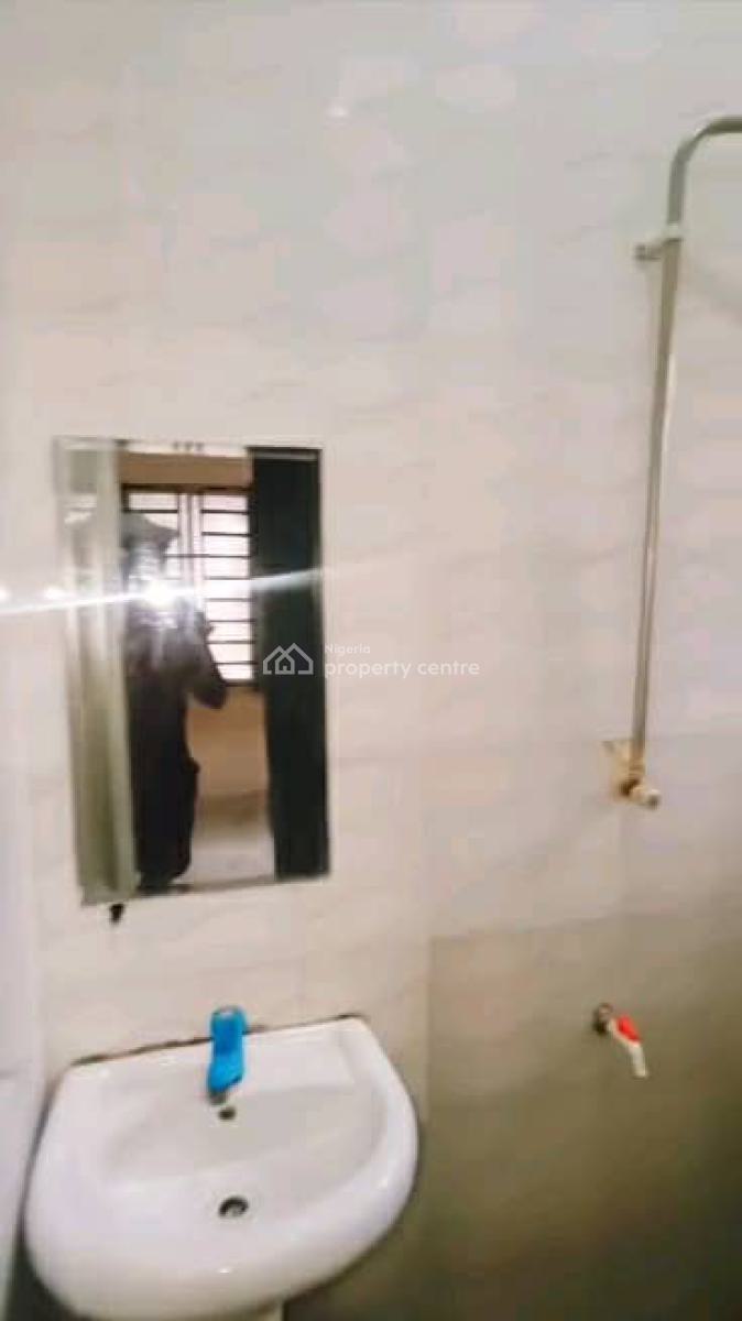 Mini Flat, Surulere, Lagos, Mini Flat (room and Parlour) for Rent