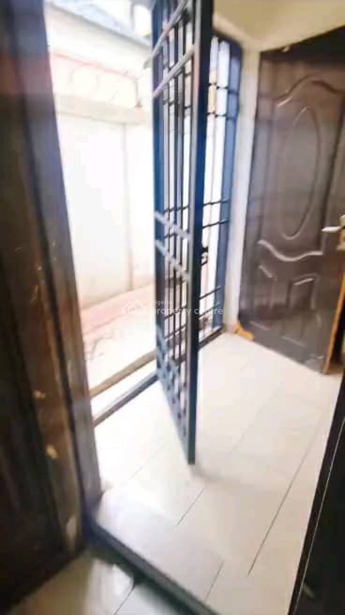 Mini Flat, Surulere, Lagos, Mini Flat (room and Parlour) for Rent