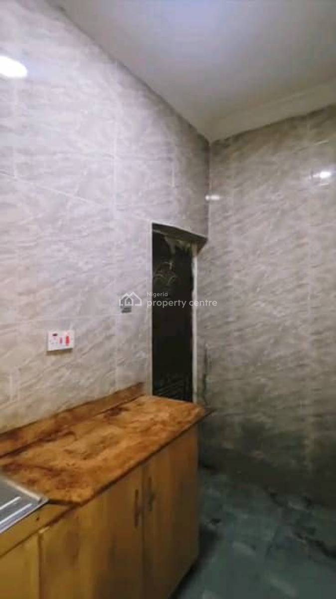 Mini Flat, Surulere, Lagos, Mini Flat (room and Parlour) for Rent