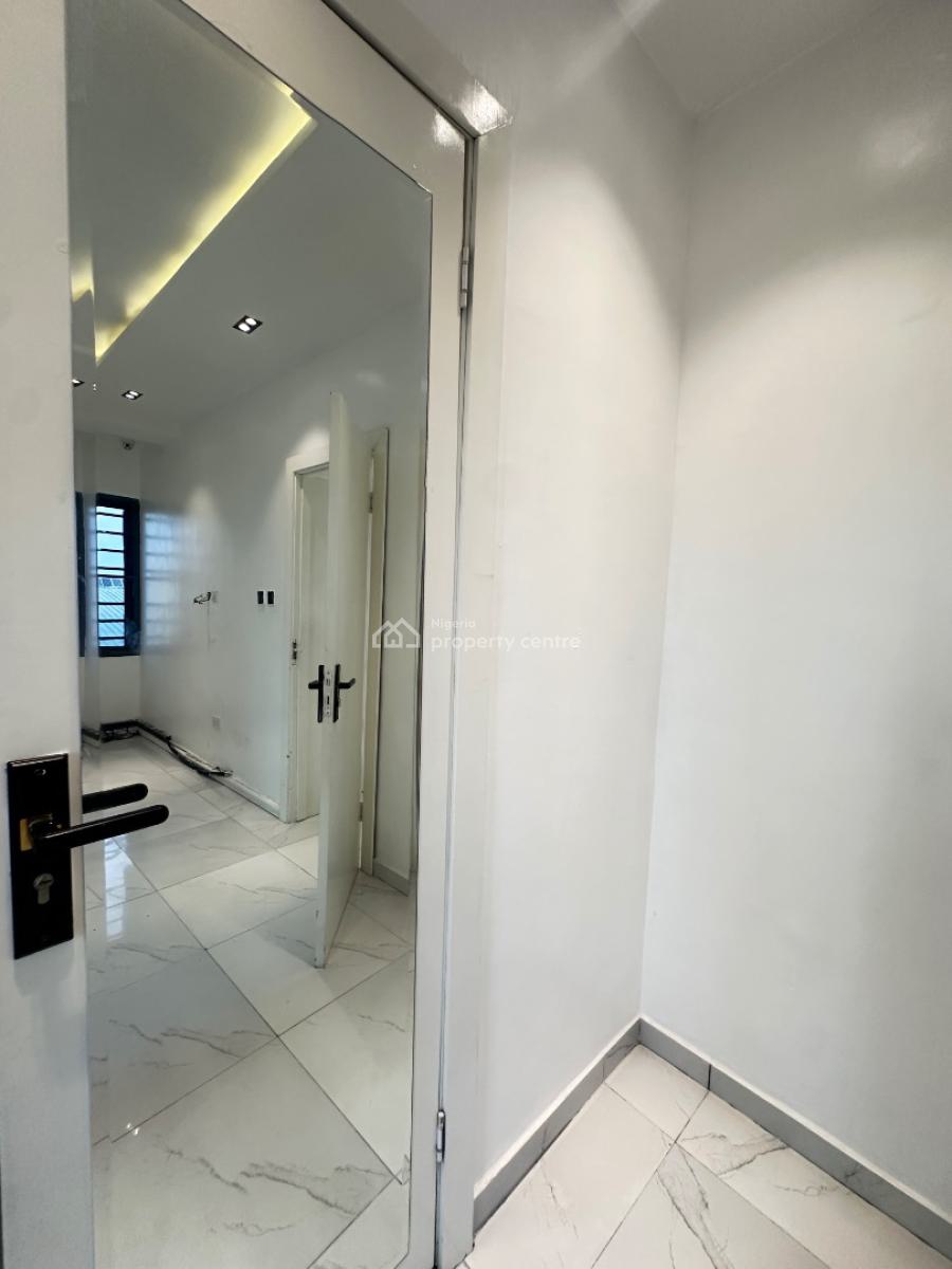 High- End 2 Bedroom Flat + Pool, Ikate, Lekki, Lagos, Flat / Apartment for Sale