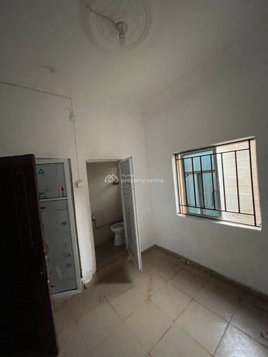 Decent One Room Selfcontain, Jacob Street Iyana Oworo, Gbagada, Lagos, Self Contain (single Rooms) for Rent