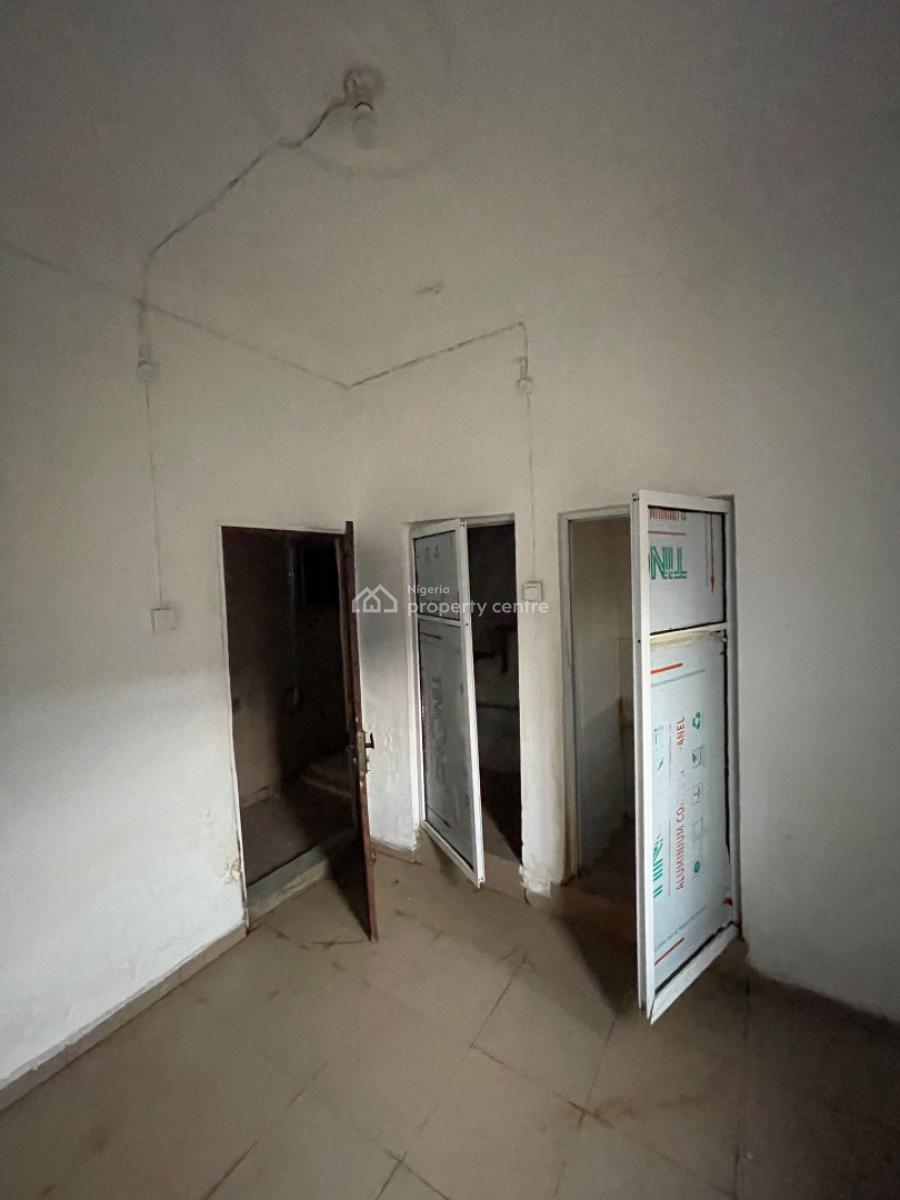 Decent One Room Selfcontain, Jacob Street Iyana Oworo, Gbagada, Lagos, Self Contain (single Rooms) for Rent