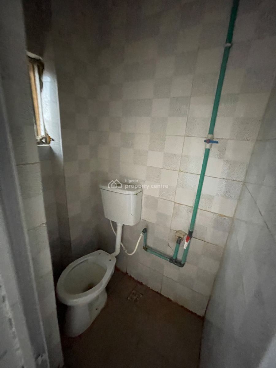 Decent One Room Selfcontain, Jacob Street Iyana Oworo, Gbagada, Lagos, Self Contain (single Rooms) for Rent