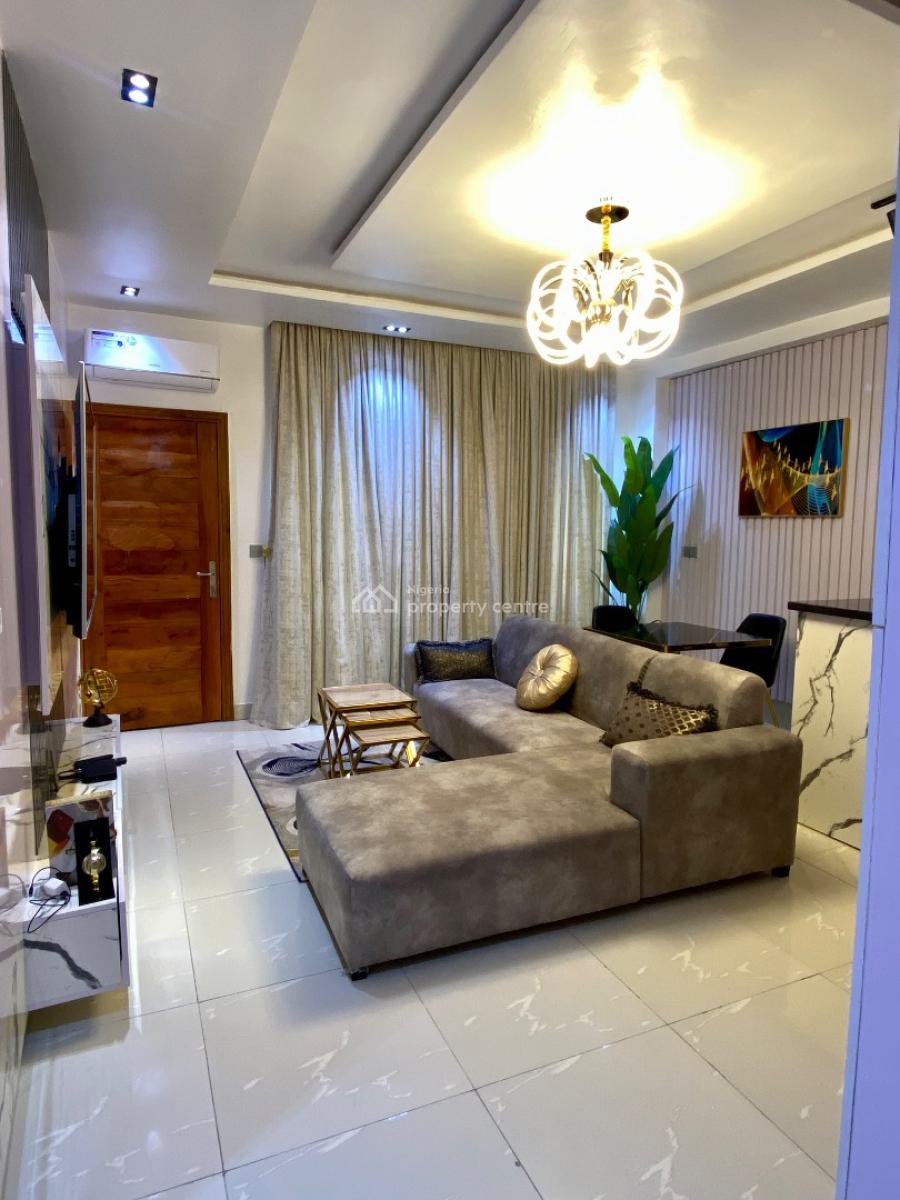 1 Bedroom Apartment with Ps5, & Big Balcony., Orji Murray Street, Ikate, Lekki, Lagos, Mini Flat (room and Parlour) Short Let