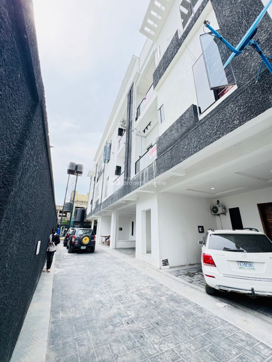 Brand New Spacious 1 Bedroom Apartment Available, Orchid Road, Lekki, Lagos, Mini Flat (room and Parlour) for Sale