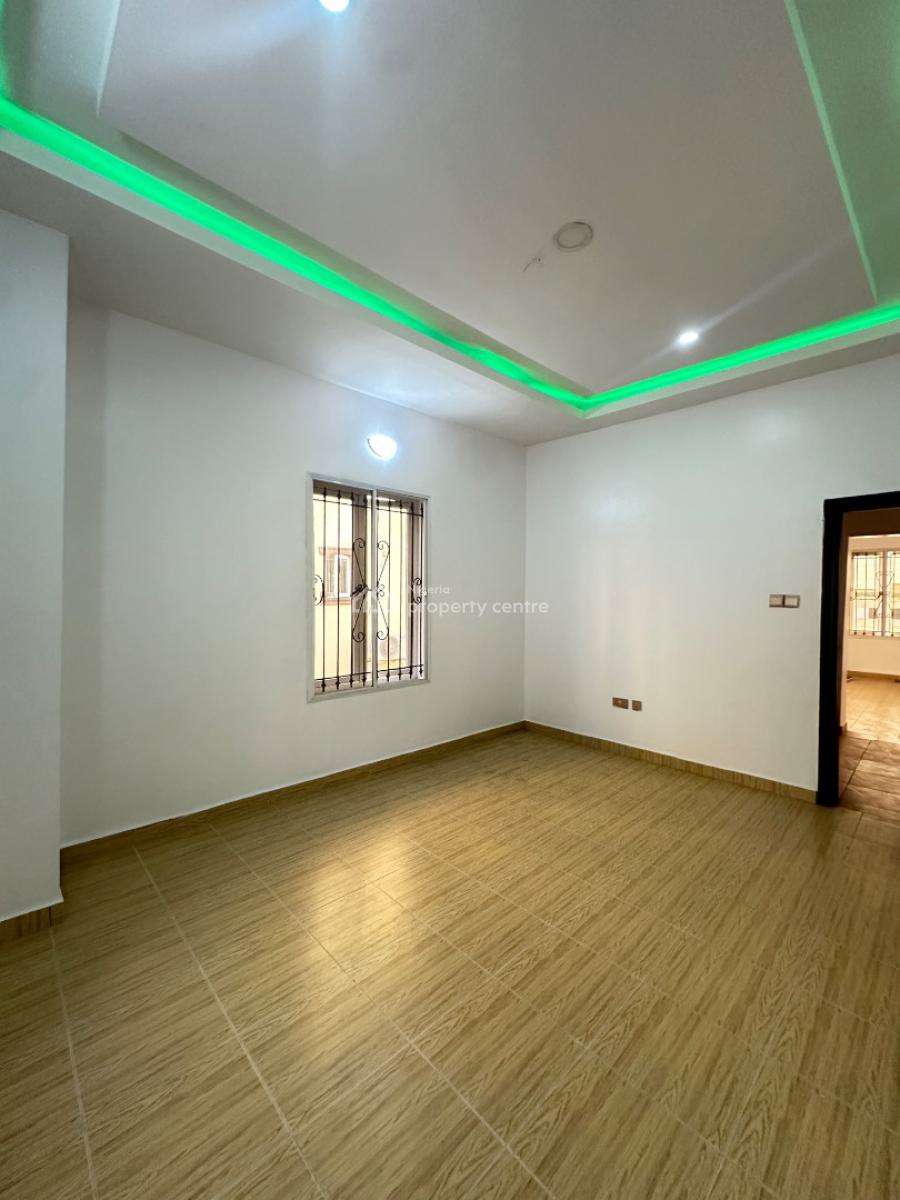 Standard & Spacious 3 Bedroom Flat, Ilasan, Lekki, Lagos, Flat / Apartment for Rent