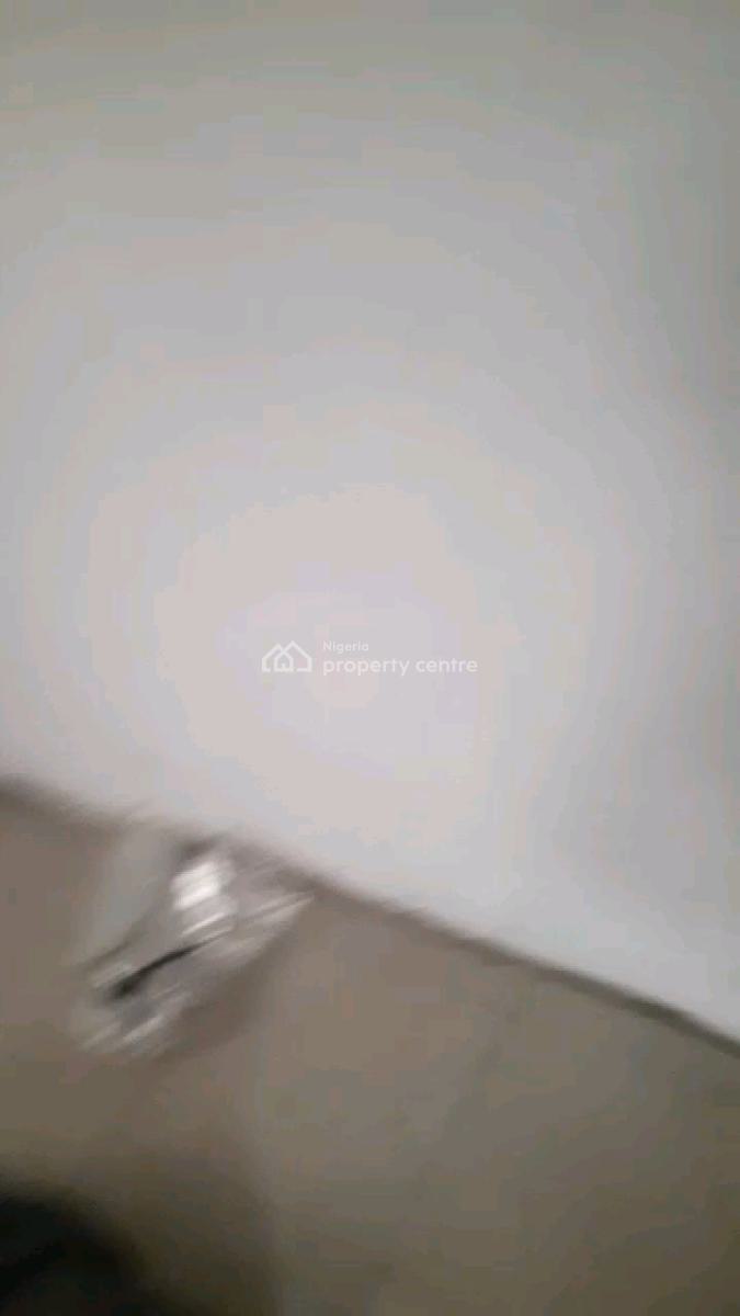 Available Standard Miniflat, Obanikoro Estate, Obanikoro, Shomolu, Lagos, Mini Flat (room and Parlour) for Rent