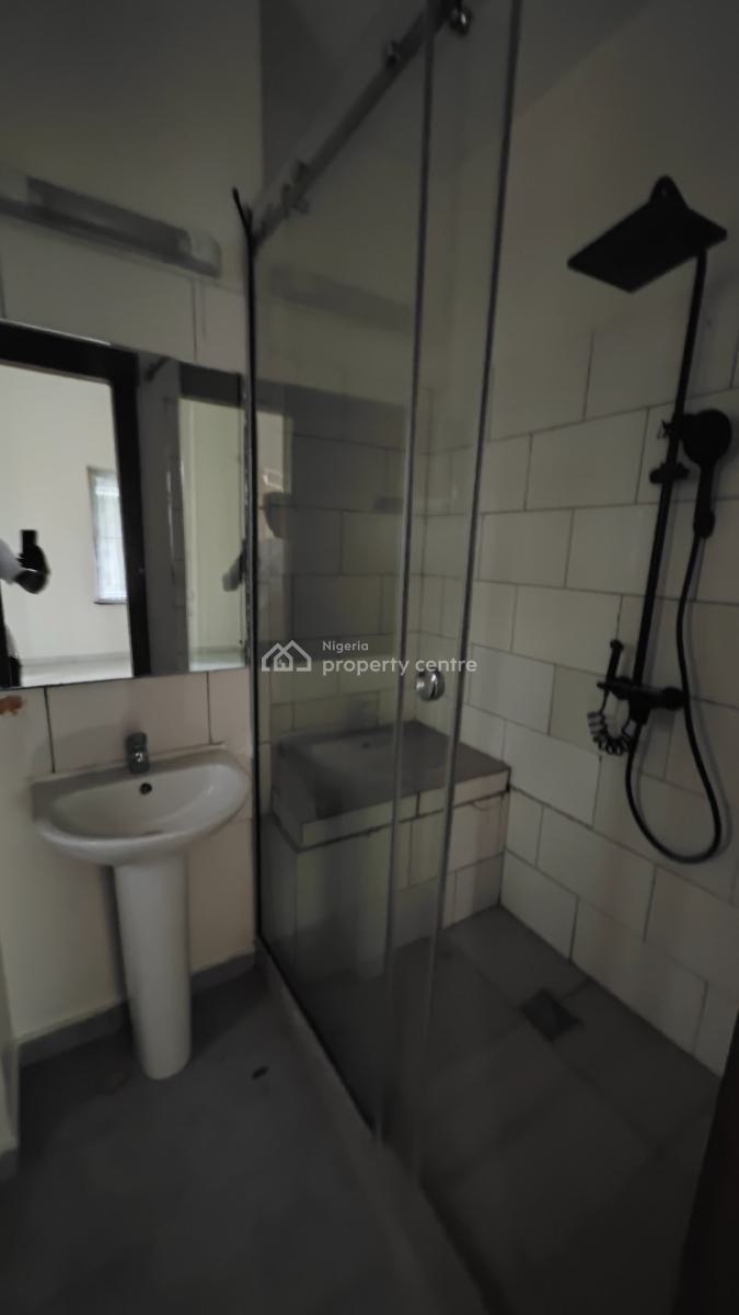 Serviced 2 Bedrooms Flat with Excellent Facilities, Off Palace Road, Oniru, Victoria Island (vi), Lagos, Flat / Apartment for Rent