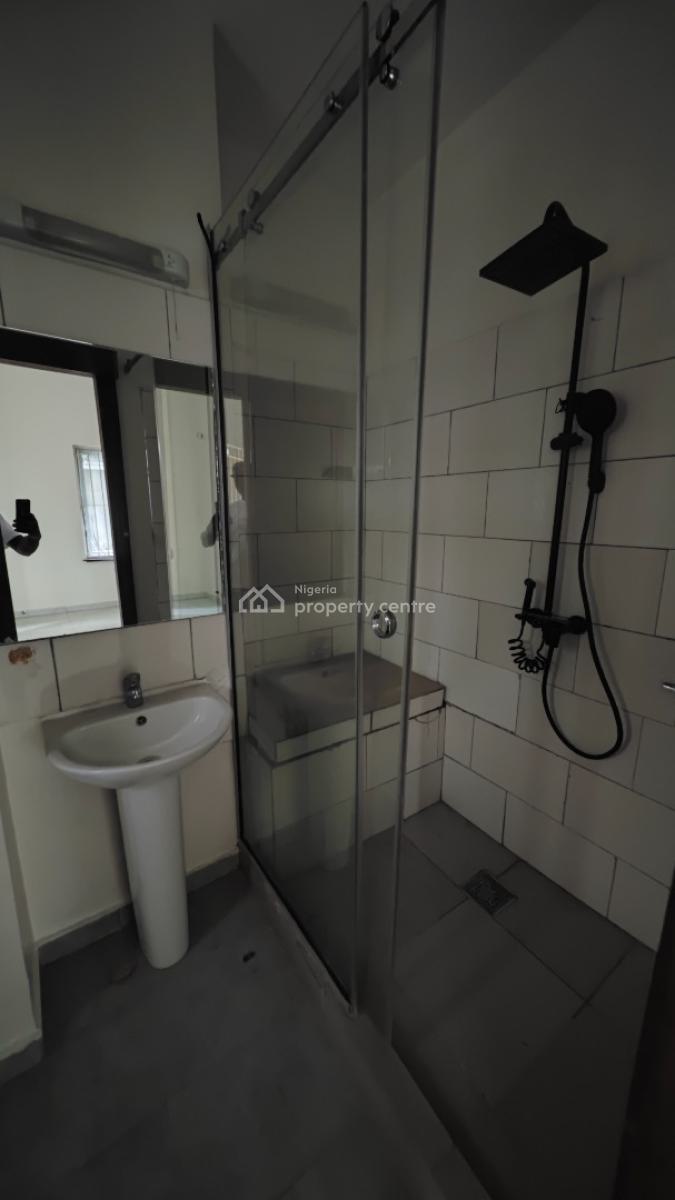 Serviced 2 Bedrooms Flat with Excellent Facilities, Off Palace Road, Oniru, Victoria Island (vi), Lagos, Flat / Apartment for Rent