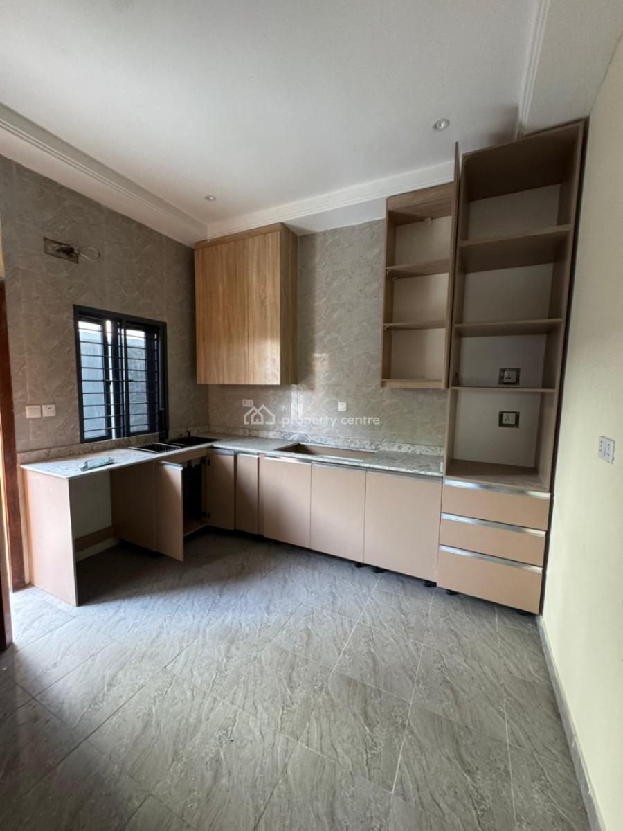 Newly Built 3 Bedroom Apartment Within an Estate, Oniru, Victoria Island (vi), Lagos, Flat / Apartment for Rent