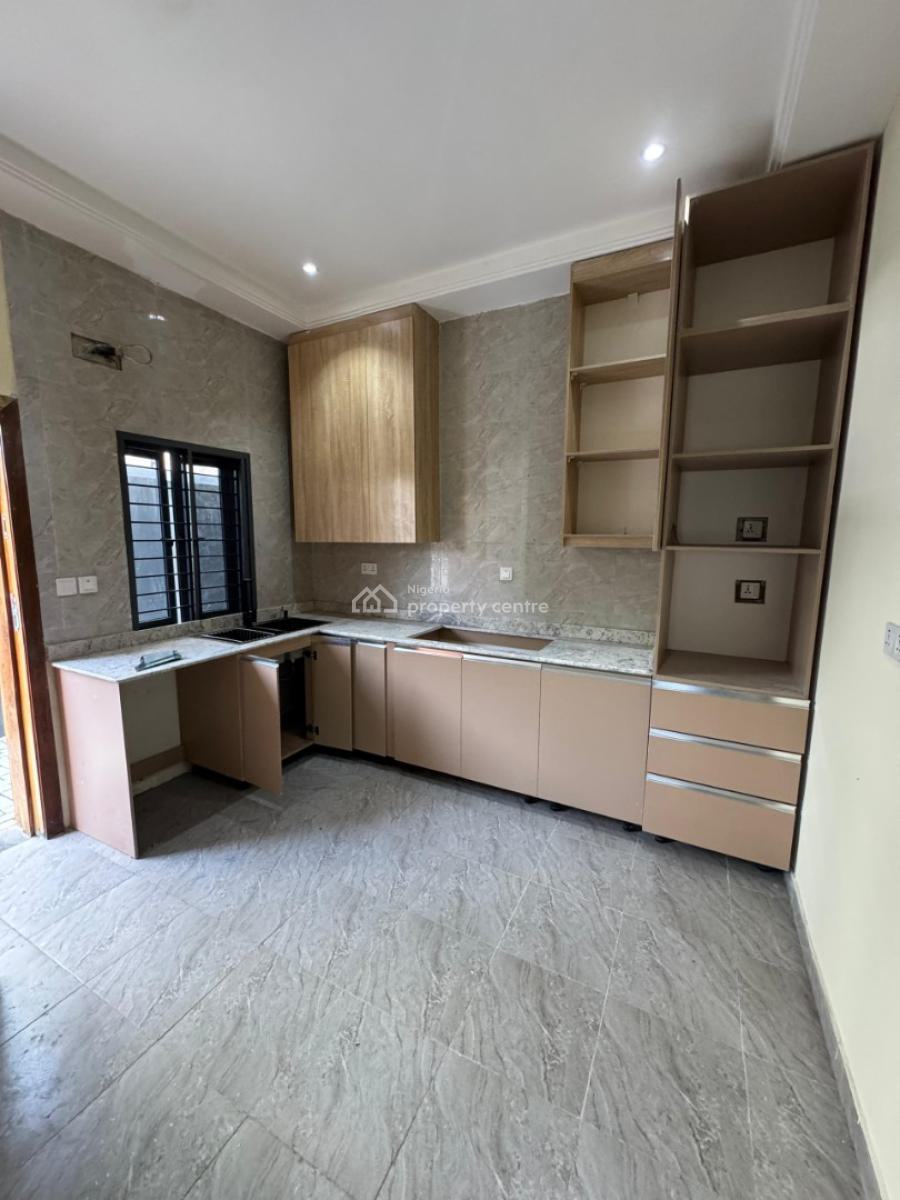 Newly Built 3 Bedroom Apartment Within an Estate, Oniru, Victoria Island (vi), Lagos, Flat / Apartment for Rent