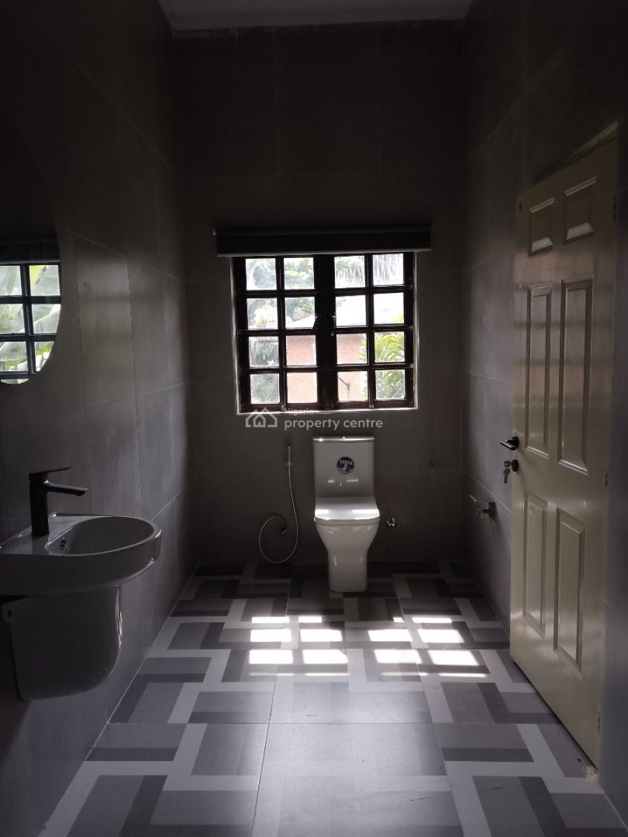 5 Bedroom Terrace Duplex with 3 Reception Areas & a Room Bq for Office, Oduduwa Crescent, Ikeja Gra, Ikeja, Lagos, Terraced Duplex for Rent