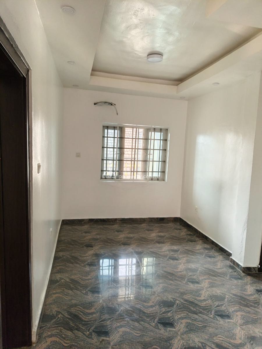 Luxury 3 Bedroom Apartment in a Call to Access Estate, Osapa, Lekki, Lagos, Flat / Apartment for Rent