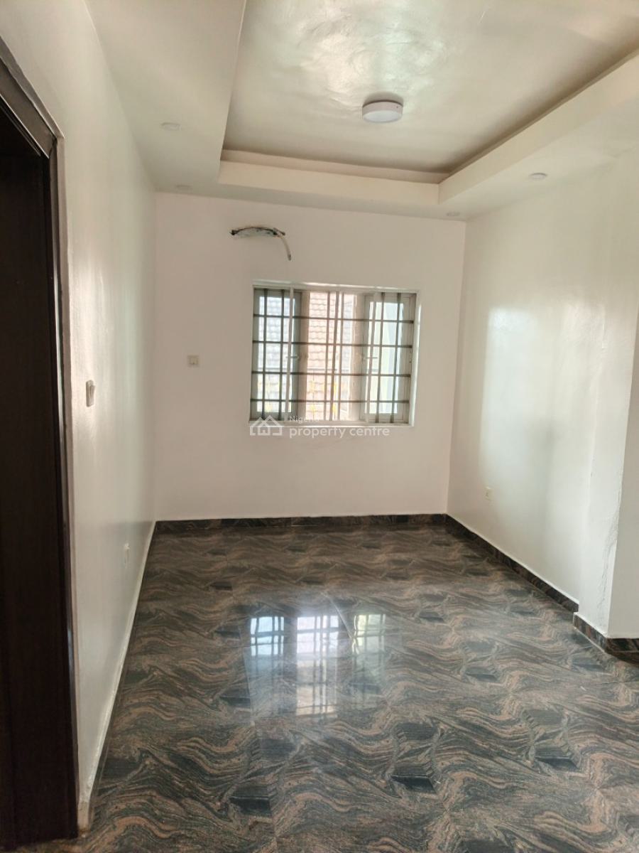 Luxury 3 Bedroom Apartment in a Call to Access Estate, Osapa, Lekki, Lagos, Flat / Apartment for Rent
