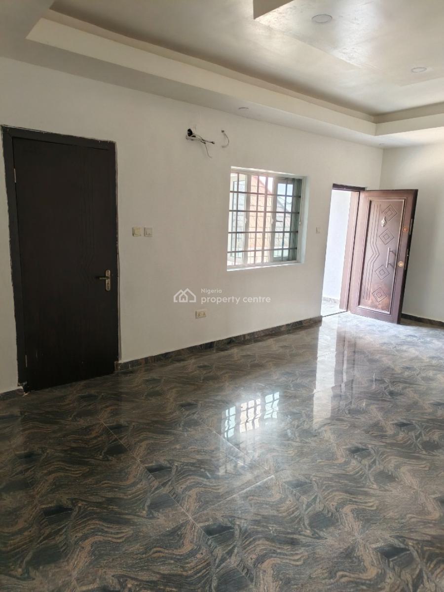 Luxury 3 Bedroom Apartment in a Call to Access Estate, Osapa, Lekki, Lagos, Flat / Apartment for Rent