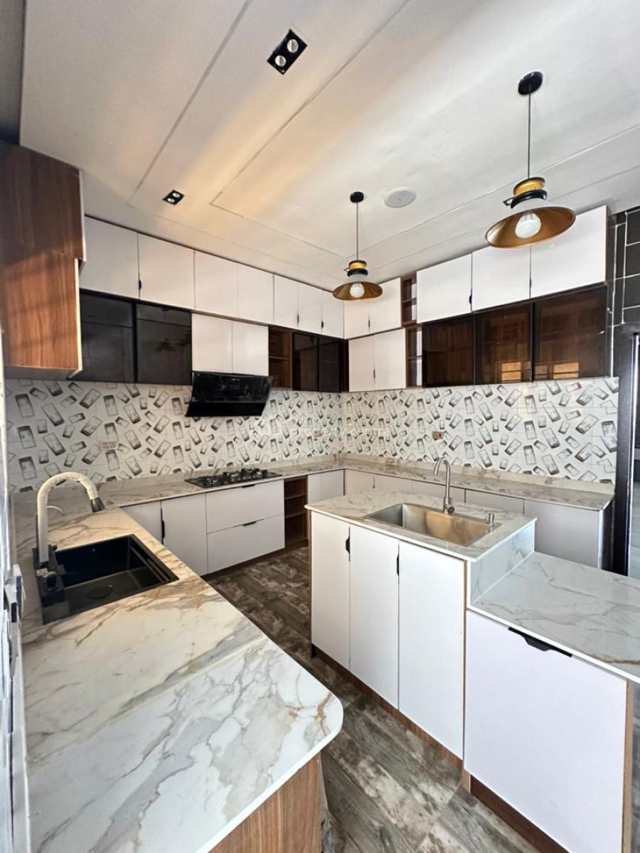 Aesthetically Pleasing 5 Bedroom Detached Duplex with an Open Rooftop, Osapa, Lekki, Lagos, Detached Duplex for Sale