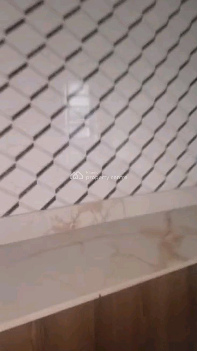 Decent & Standard  Mini Flat, Off Ajayi Street, Onike, Yaba, Lagos, Mini Flat (room and Parlour) for Rent