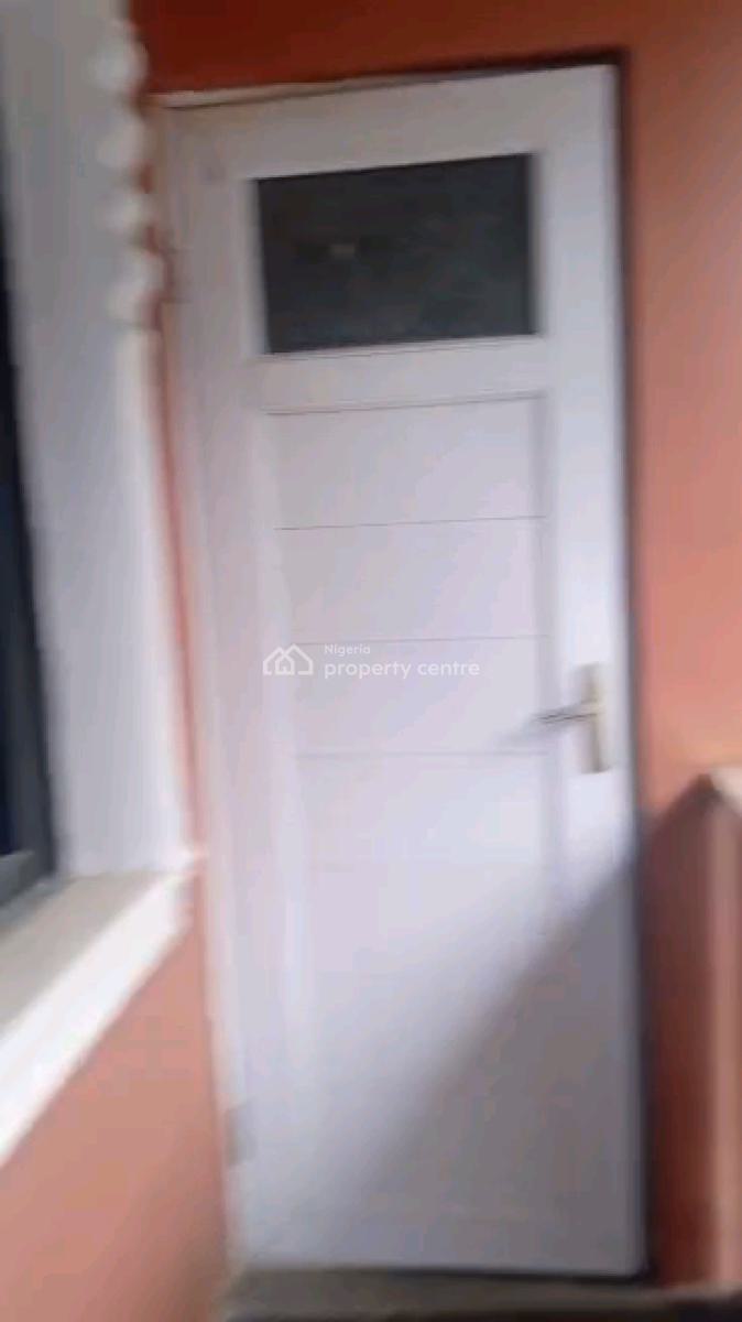 Decent & Standard  Mini Flat, Off Ajayi Street, Onike, Yaba, Lagos, Mini Flat (room and Parlour) for Rent