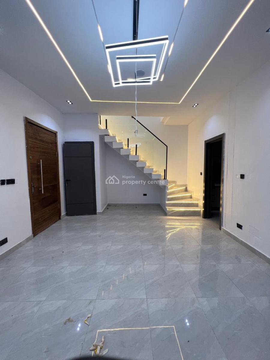 4 Bedrooms Terrace Duplex, Ikota, Lekki, Lagos, Terraced Duplex for Sale