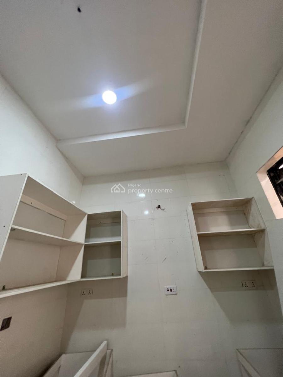 4 Bedrooms Semi Detached Duplex, Ikota, Lekki, Lagos, Semi-detached Duplex for Sale