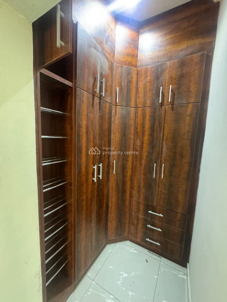 3 Bedroom Apartment, Off Freedom Way, Lekki Phase 1, Lekki, Lagos, Flat / Apartment for Rent