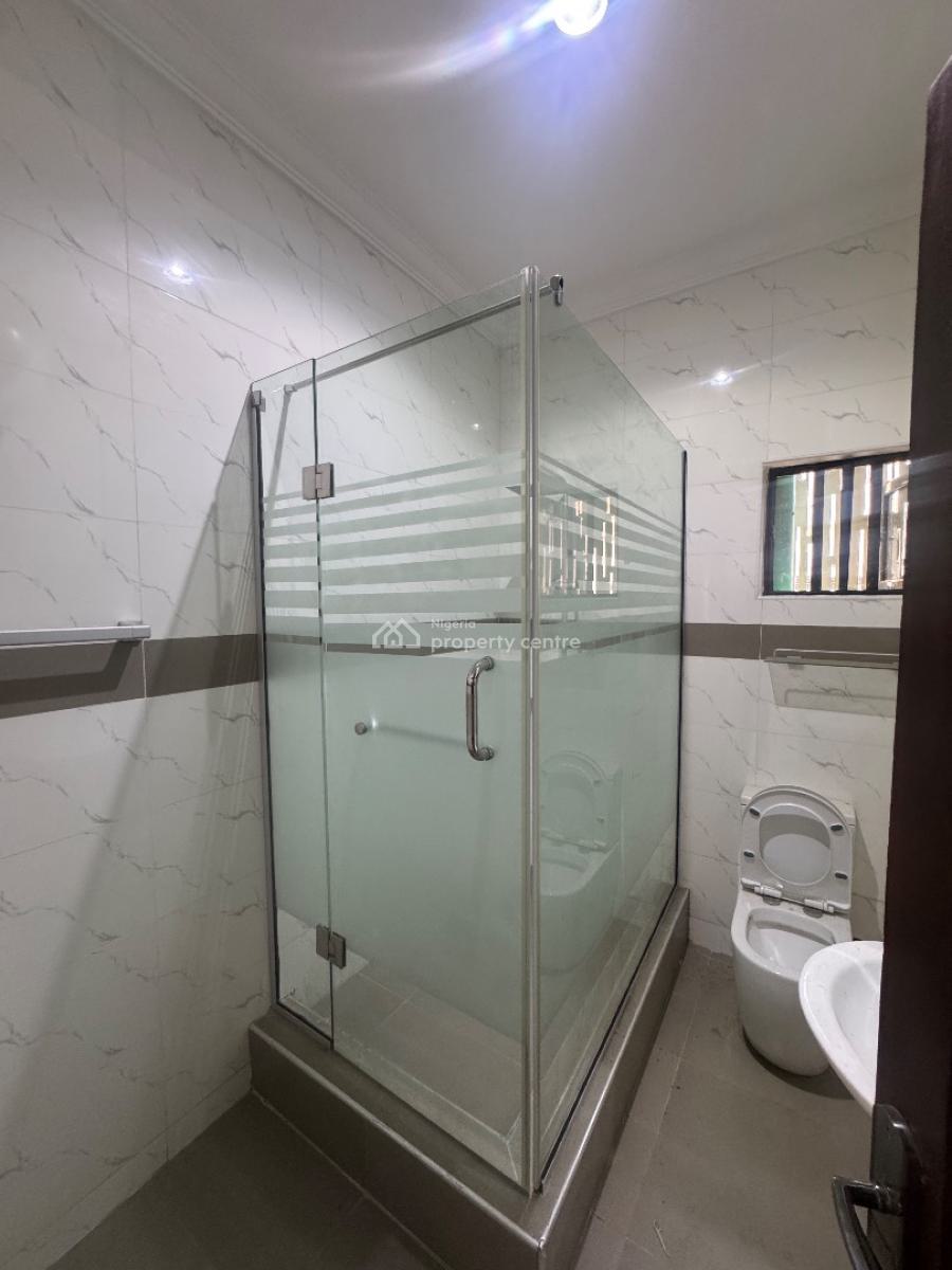 3 Bedroom Apartment, Off Freedom Way, Lekki Phase 1, Lekki, Lagos, Flat / Apartment for Rent