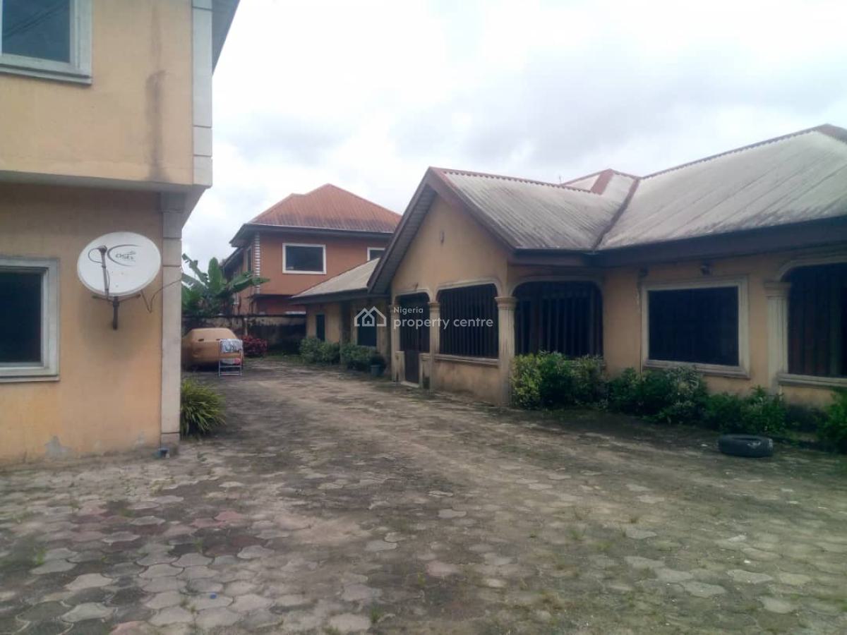 a 4 Bedroom Bungalow with an Inbuilt 1 Bedroom Flat Attached, Off Eneka Road, Rumuduru, Port Harcourt, Rivers, Semi-detached Bungalow for Rent