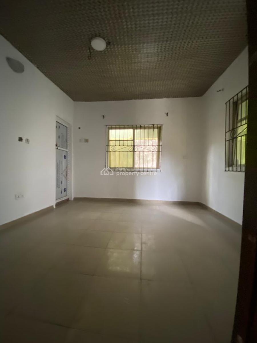 Spacious 2 Bedrooms Apartment with Pvc, Sangotedo, Ajah, Lagos, Flat / Apartment for Rent