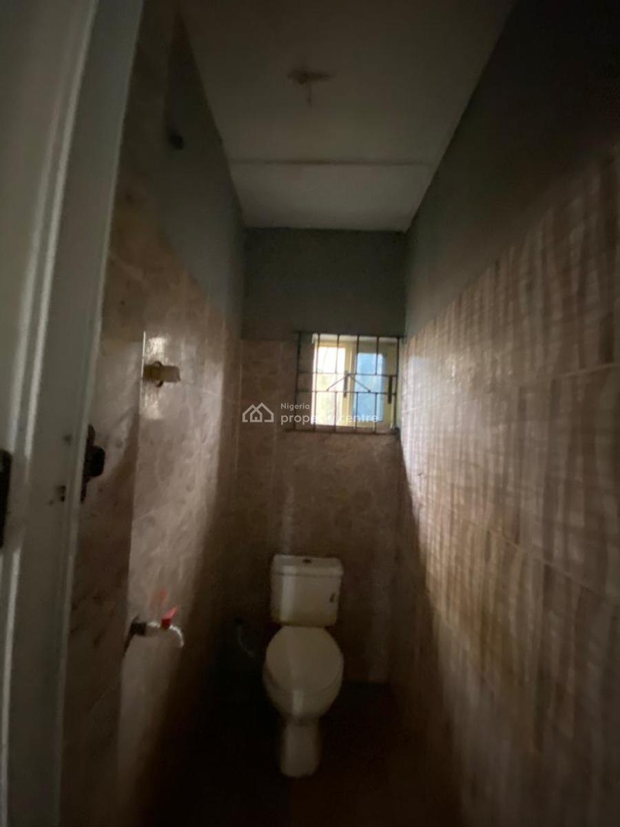 Spacious 2 Bedrooms Apartment with Pvc, Sangotedo, Ajah, Lagos, Flat / Apartment for Rent