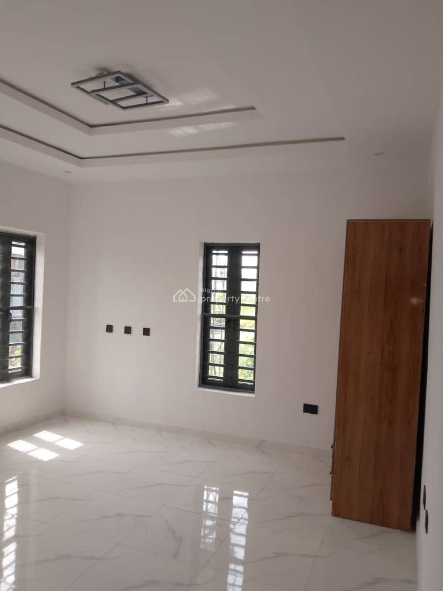 Luxurious Roomself Contain Upstair By The Express, Ibeju Lekki, Lagos, Self Contain (single Rooms) for Rent