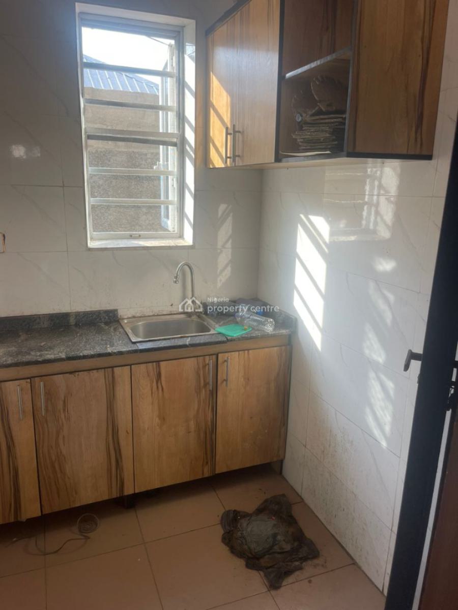 Luxurious Room Self Contain Dowstairs, Igando Road Onosa, Ibeju Lekki, Lagos, Self Contain (single Rooms) for Rent