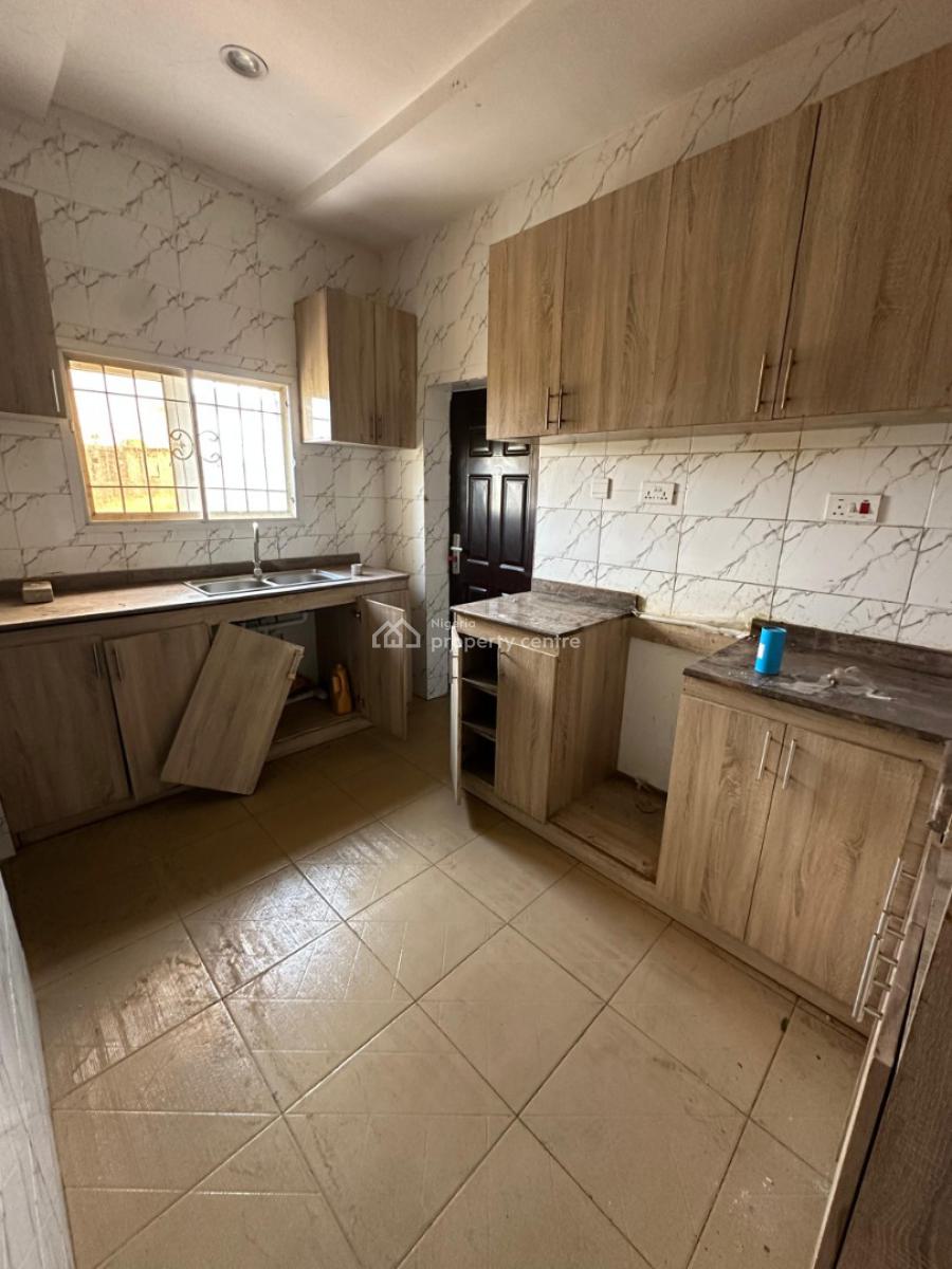 Well Finished 2 Bedroom Flat, Life Camp, Abuja, Flat / Apartment for Rent