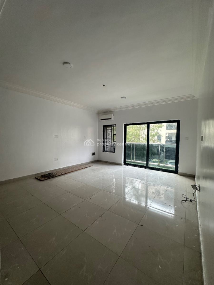 Standard 3 Bedroom Flat, Ikota, Lekki, Lagos, Flat / Apartment for Rent