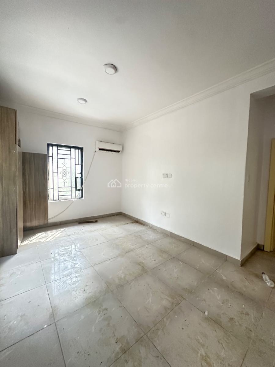 Standard 3 Bedroom Flat, Ikota, Lekki, Lagos, Flat / Apartment for Rent