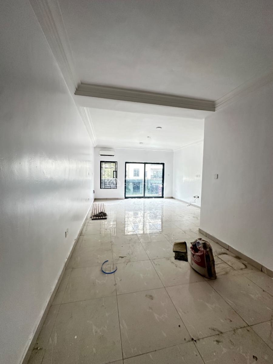 Standard 3 Bedroom Flat, Ikota, Lekki, Lagos, Flat / Apartment for Rent