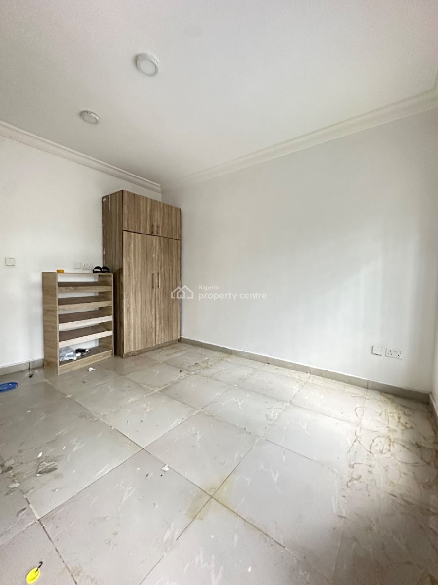 Standard 3 Bedroom Flat, Ikota, Lekki, Lagos, Flat / Apartment for Rent