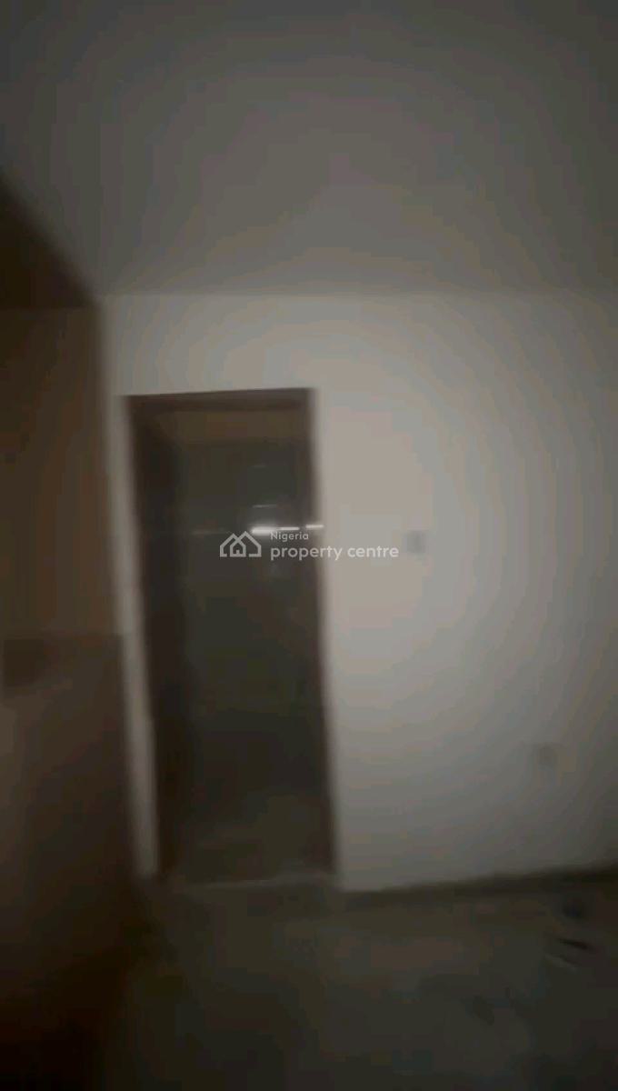 Executive 2 Bedroom Duplex with an Open Plan Kitchen, Off Apata Street, Shomolu, Lagos, Detached Duplex for Rent