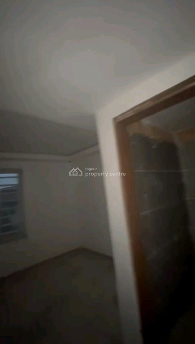 Executive 2 Bedroom Duplex with an Open Plan Kitchen, Off Apata Street, Shomolu, Lagos, Detached Duplex for Rent