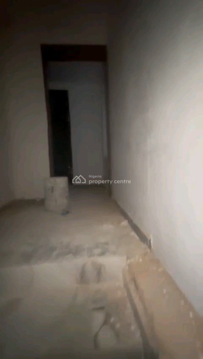 Executive 2 Bedroom Duplex with an Open Plan Kitchen, Off Apata Street, Shomolu, Lagos, Detached Duplex for Rent