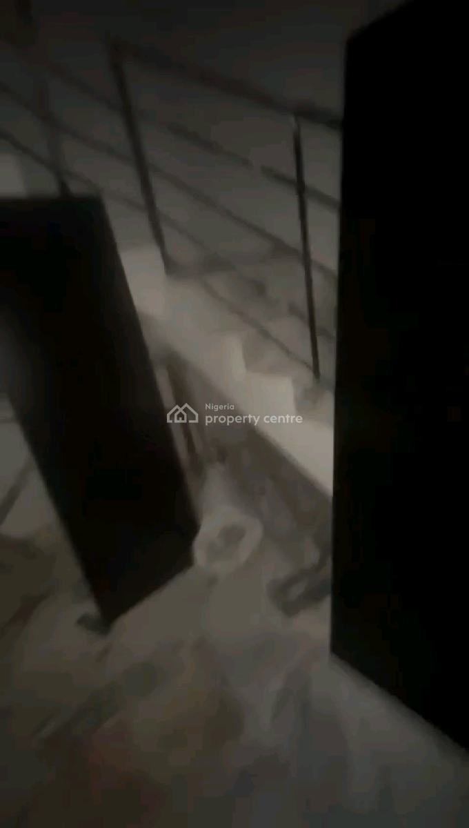 Executive 2 Bedroom Duplex with an Open Plan Kitchen, Off Apata Street, Shomolu, Lagos, Detached Duplex for Rent