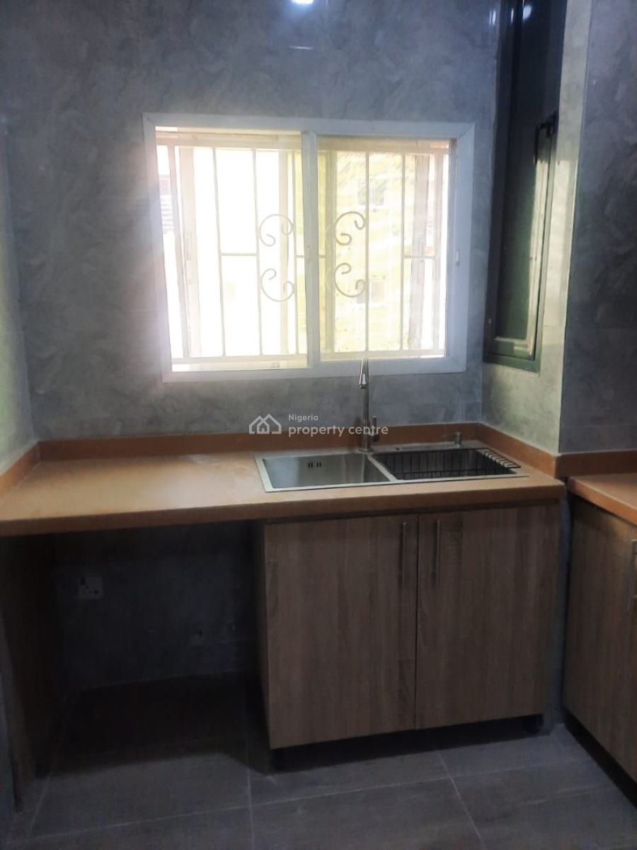 a Beutiful 2-bedroom Flat (rooms Ensuite) with a Guest Toilet, Lekki Gardens Paradise 3, Chevron Drive, Lekki, Lagos, Flat / Apartment for Rent